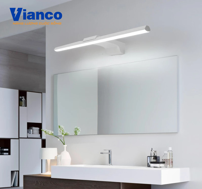 den-tuyp-nha-ve-sinh