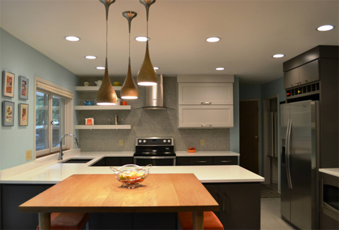 den-led-la-phong-phong-bep